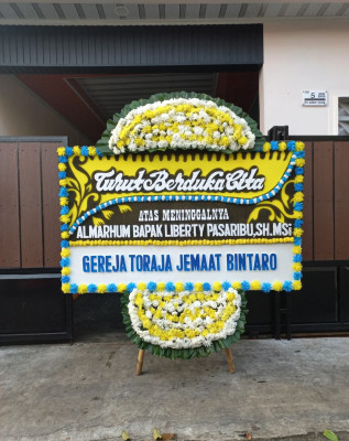 Papan Bunga Duka di Pagambiran Ampalu Nan Xx